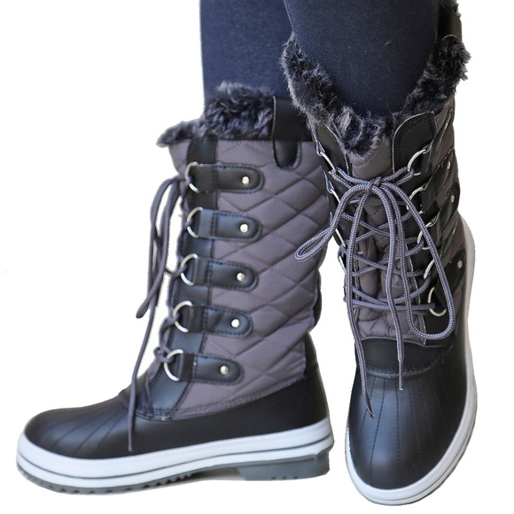 Women New Gray Quilted Lace Up Weatherproof Snow Boots